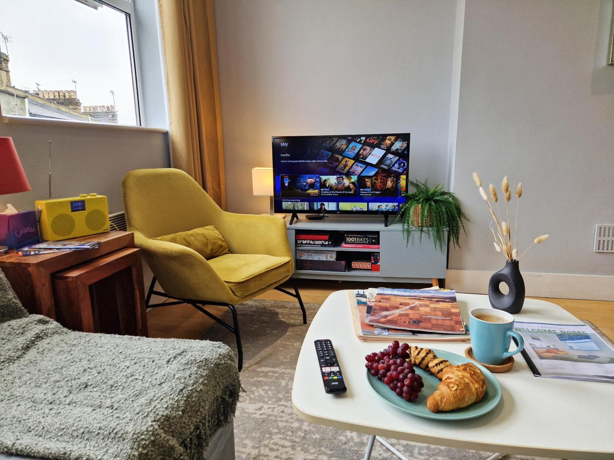 1-Bed Apartment, Close To Kensington Olympia With Free Wi-Fi & Netflix London Eksteriør bilde