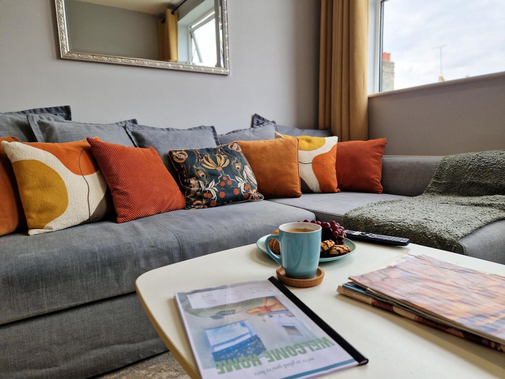 1-Bed Apartment, Close To Kensington Olympia With Free Wi-Fi & Netflix London Eksteriør bilde