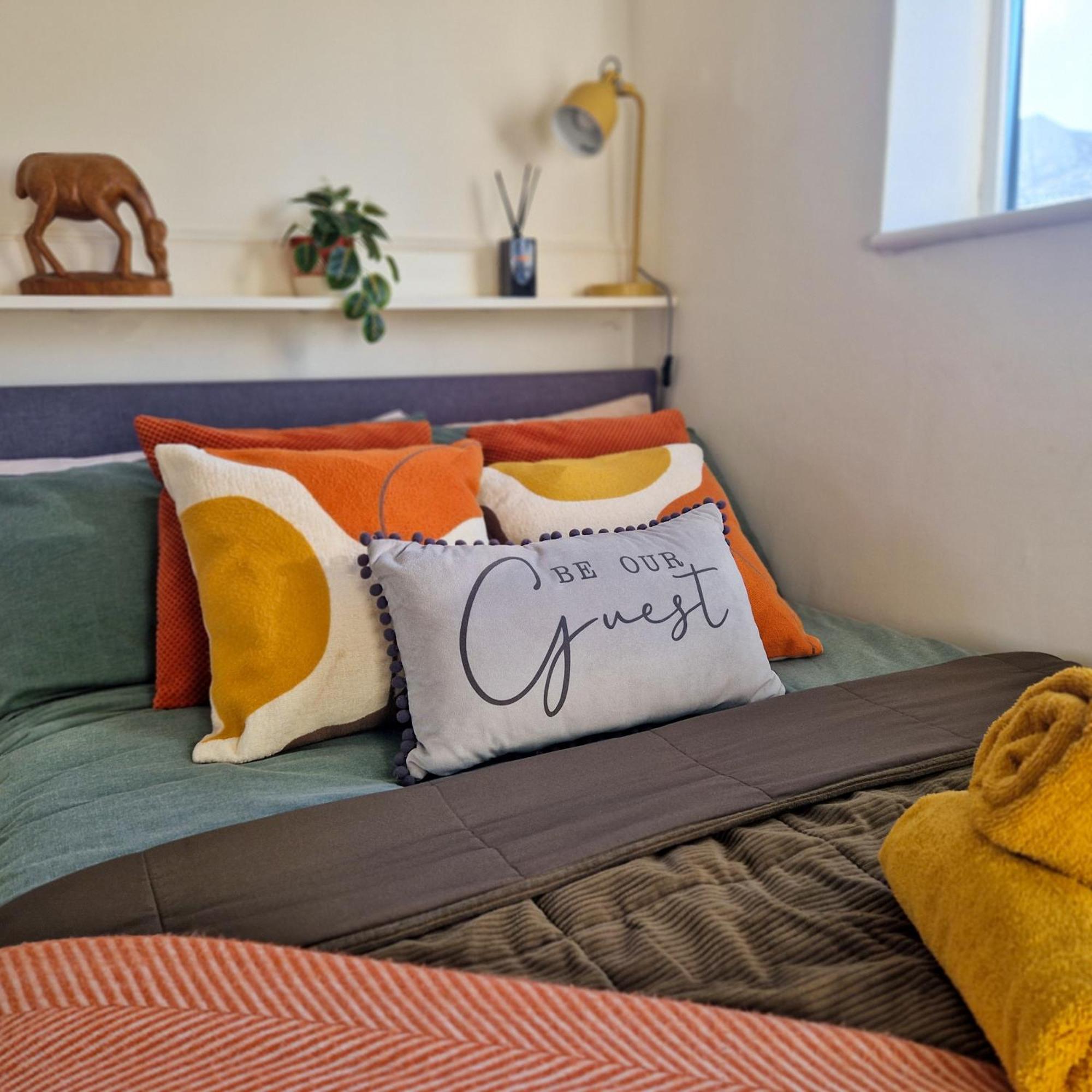 1-Bed Apartment, Close To Kensington Olympia With Free Wi-Fi & Netflix London Eksteriør bilde