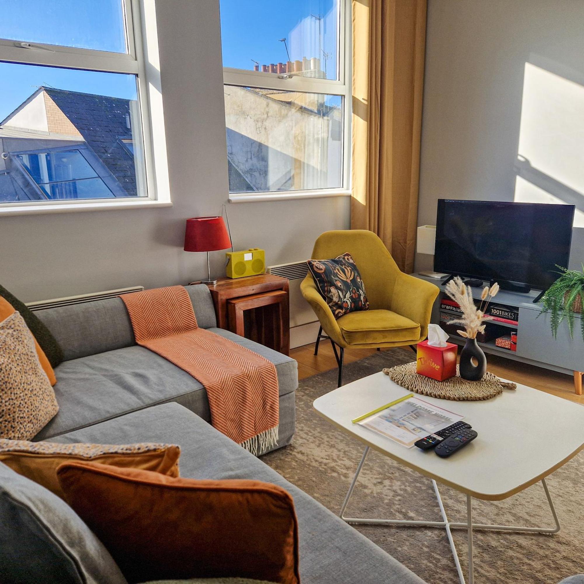 1-Bed Apartment, Close To Kensington Olympia With Free Wi-Fi & Netflix London Eksteriør bilde
